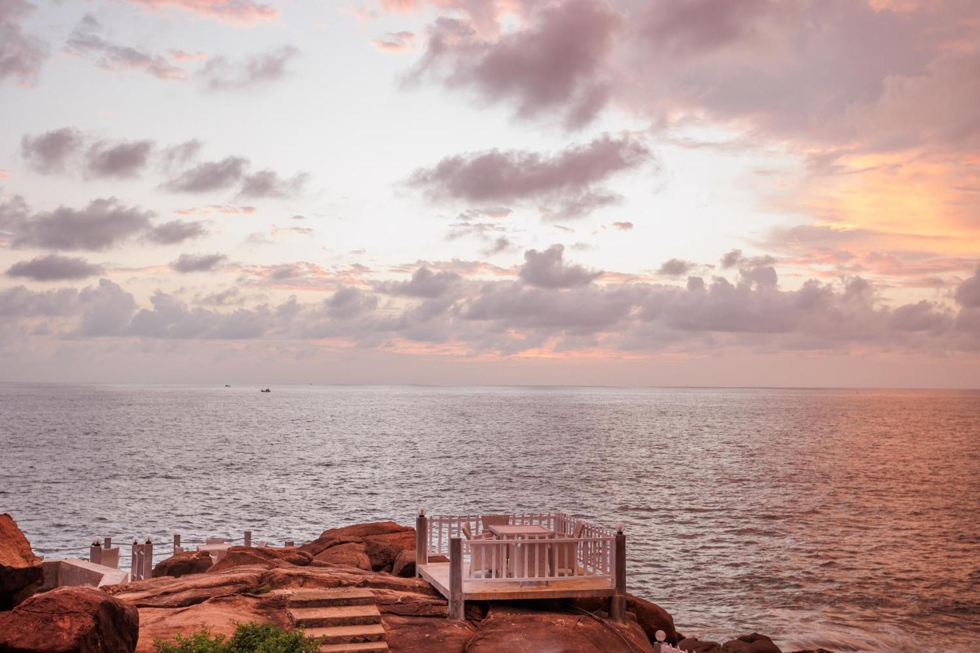 Hotel Zeilan Sunset Point Unawatuna Dış mekan fotoğraf